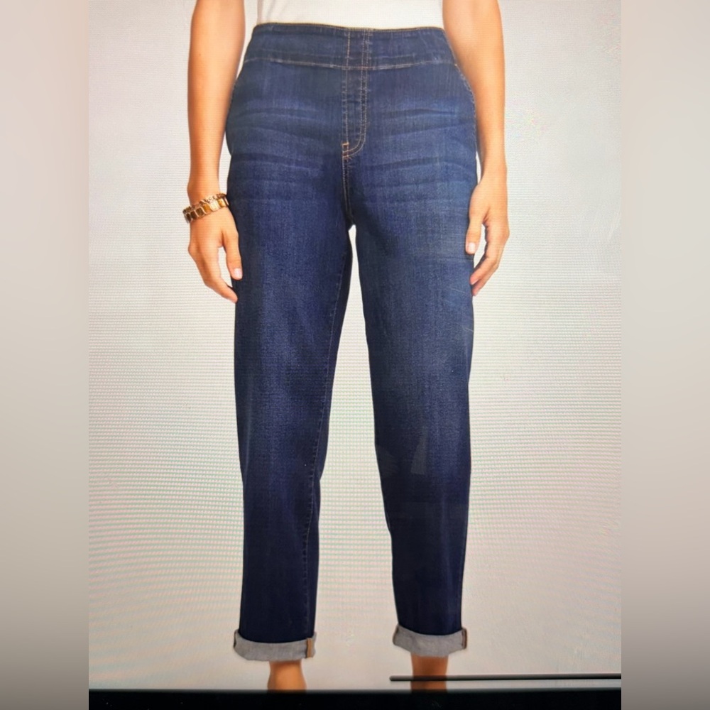 Chico’s Pull-On Boyfriend Cropped Jeans Size 2/12 As New Condition